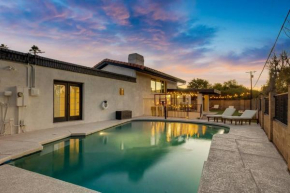 HUGE Golf course Family home-FREE Heated Pool-Theater-Gym